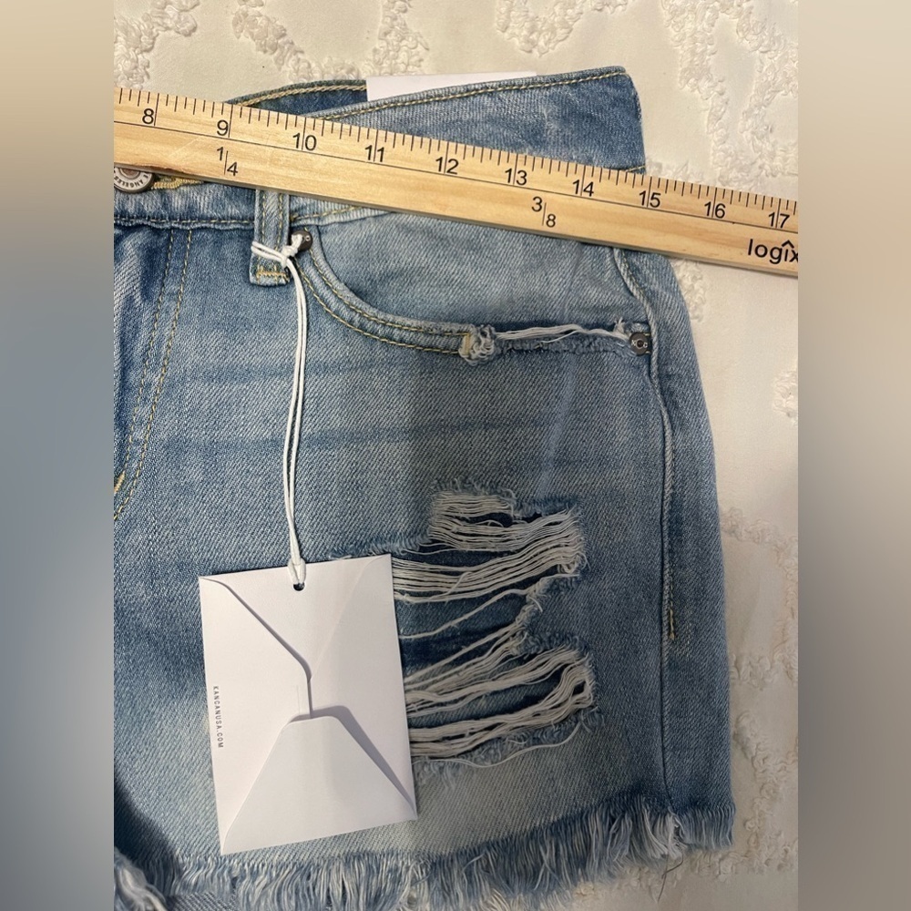KanCan Jean shorts Midrise New with Tags - Picture 6 of 8